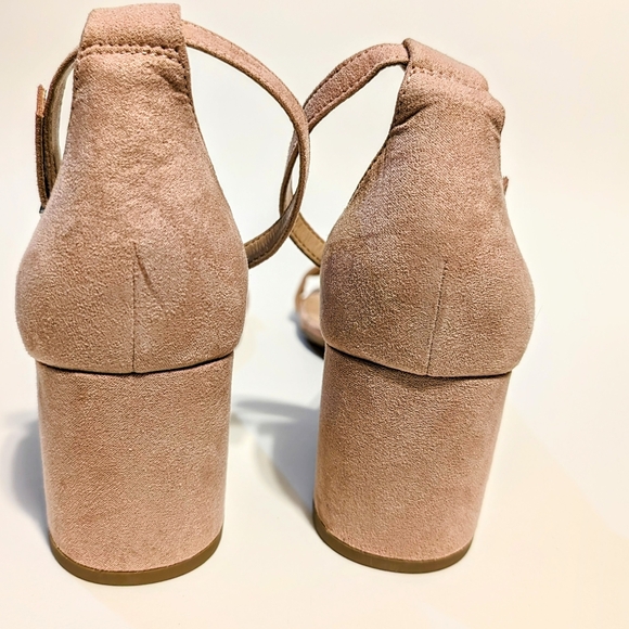 Call It Spring Women's Vegan Strappy Block Heel Size 8.5 - Picture 6 of 6